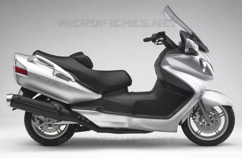 * PHOTOGRAPHIE DE COULEUR AN650K5 * Suzuki SCOOTER 650 BURGMAN 2003  AN650LK3(E2)