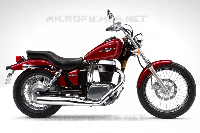 * PHOTOGRAPHIE DE COULEUR LS650K8 * Suzuki MOTO 650 BOULEVARD 2009  LS650K9(E3/E28)