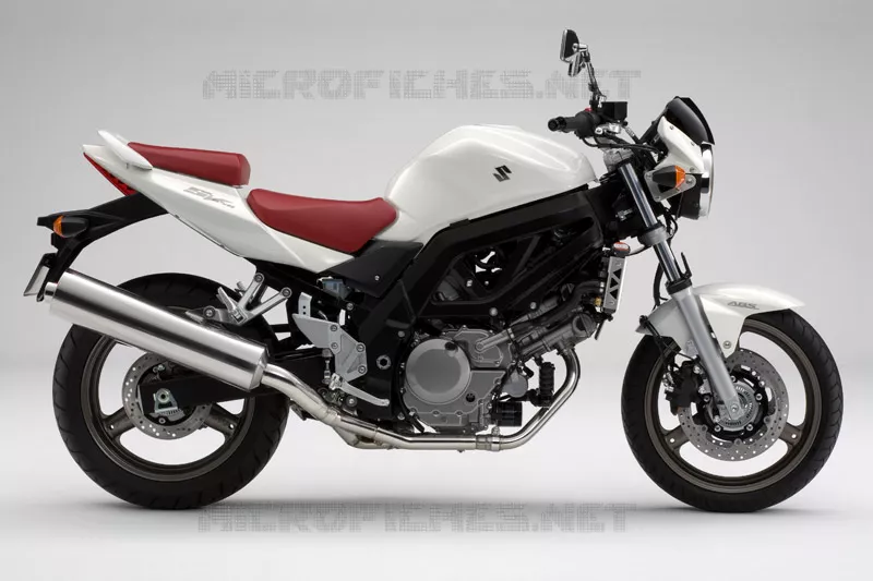 * PHOTOGRAPHIE DE COULEUR SV650AK8 * Suzuki MOTO 650 SV 2009  SV650SK9(E2)