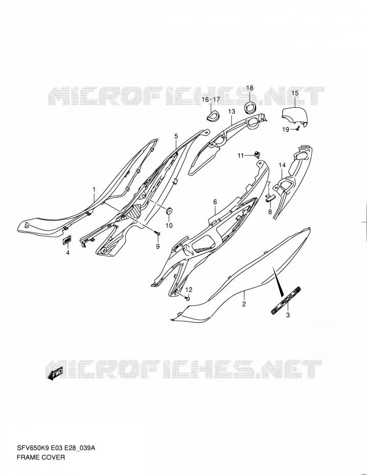 ACHTER KUIP (MODEL L0) Suzuki MOTO 650 GLADIUS 2010  SFV650 L0 (E03,E28,E33)