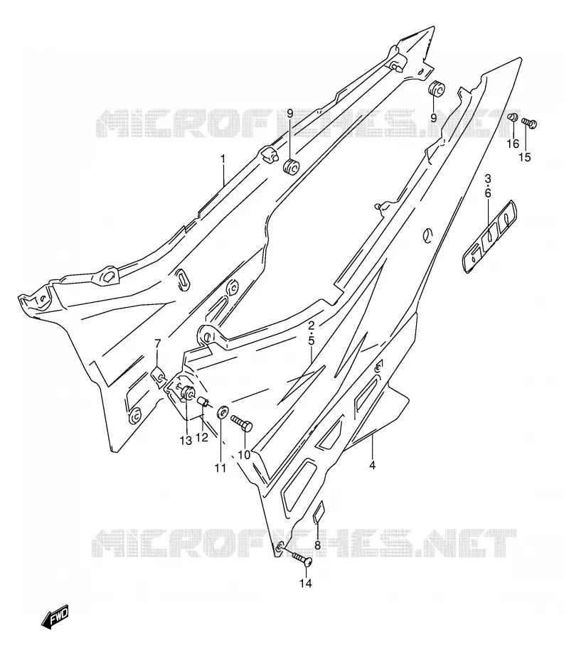 ACHTER KUIP  (MODELE T) Suzuki MOTO 600 GSX-F 1996  GSX600FT(E2)