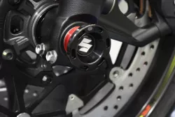 AXLE SLIDER SET FRONT WHEEL