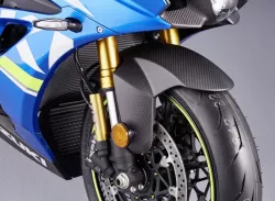 CARBON FRONT FENDER. MATT SURFACE